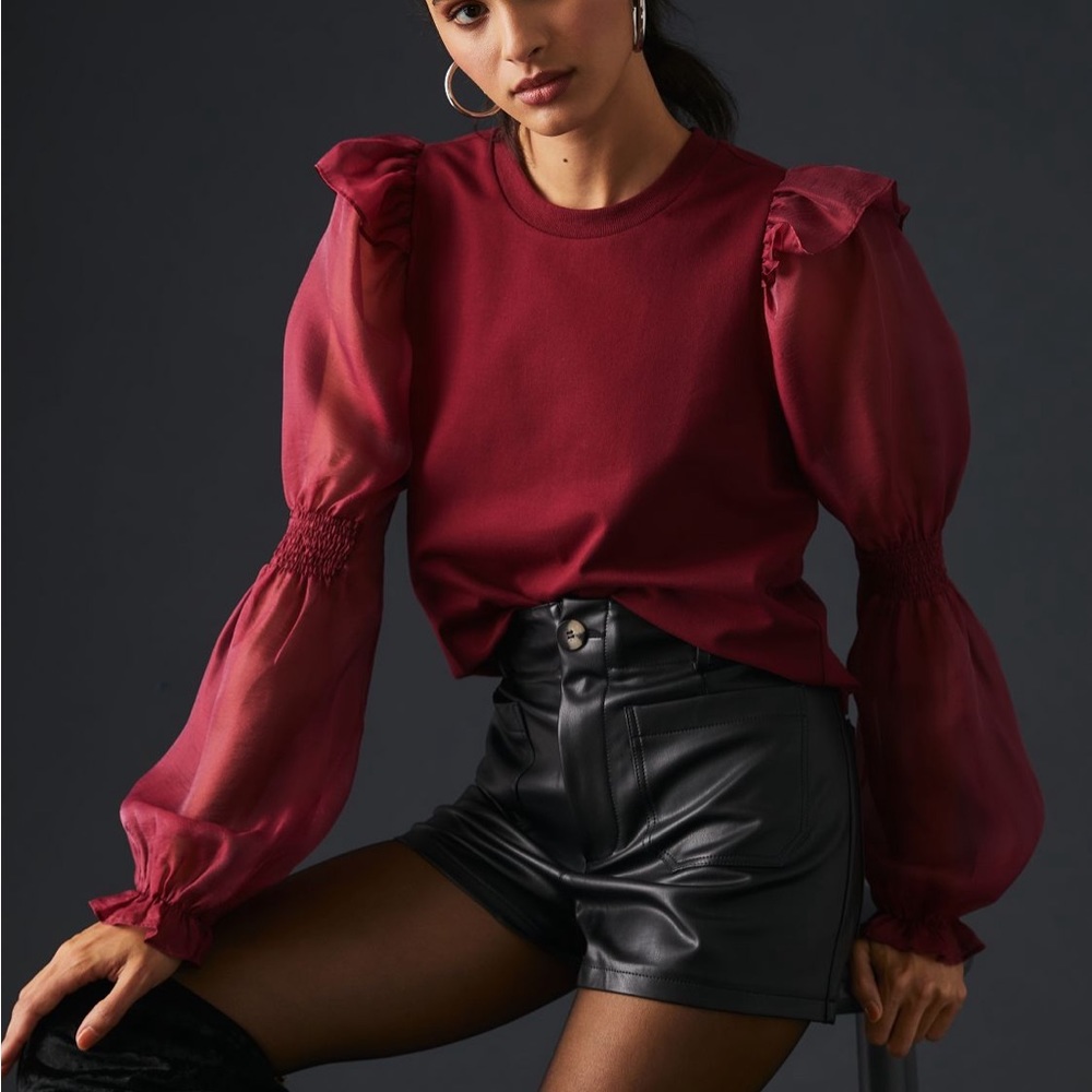 Ruffled puff sleeved blouse S Anthro